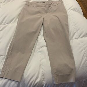 Cropped stretchy pants